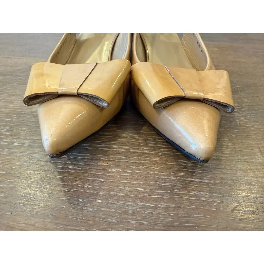 STUART WEITZMAN Tan Bow Kitten Slingback Heels Women 8.5 Fair condition